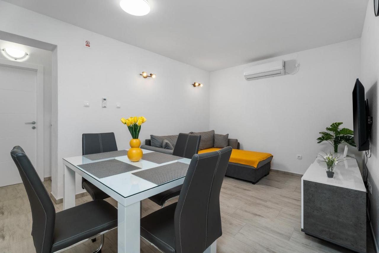 Josip Apartment Kastela Ngoại thất bức ảnh